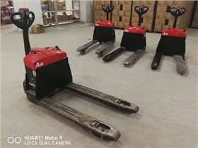 杭州叉車電動搬運車