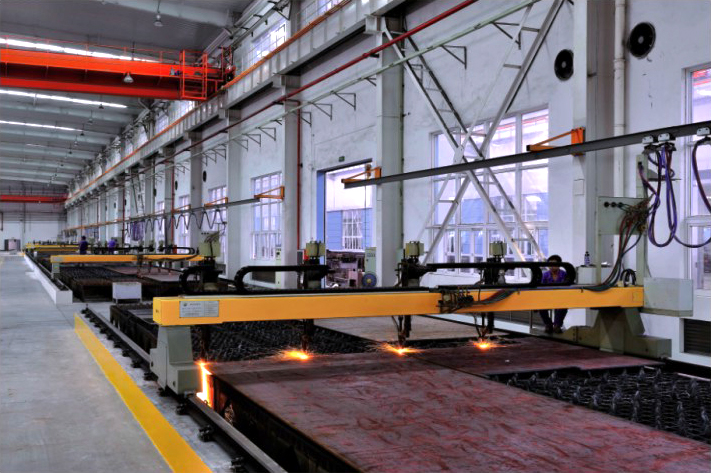 杭州叉車激光數控火焰切割車間