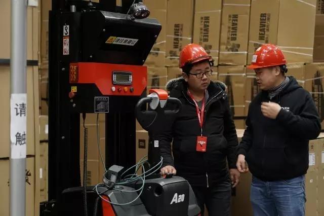 【杭叉大事件】杭州叉車AGV，助力京東試運行成功！