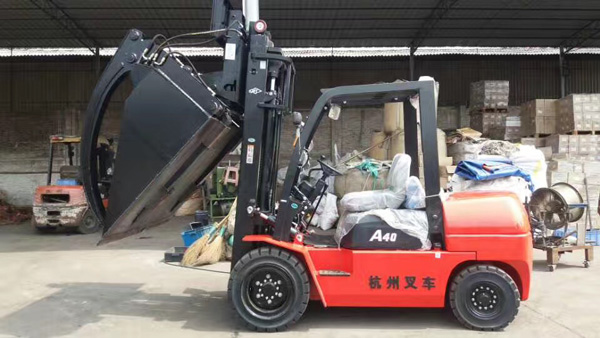 杭州叉車丨你知道如何正確的清洗叉車散熱器嗎？