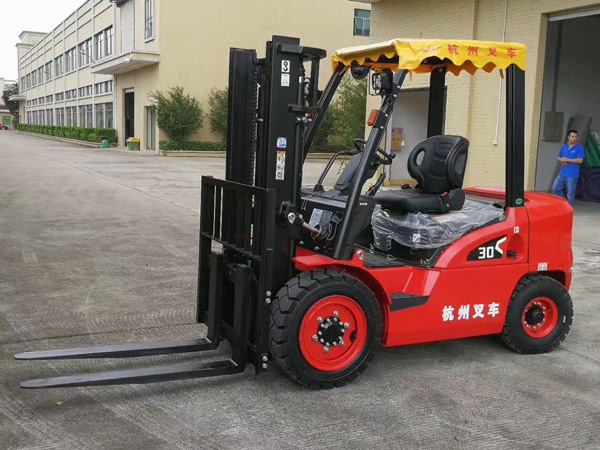 3噸內燃叉車X系列-實拍圖