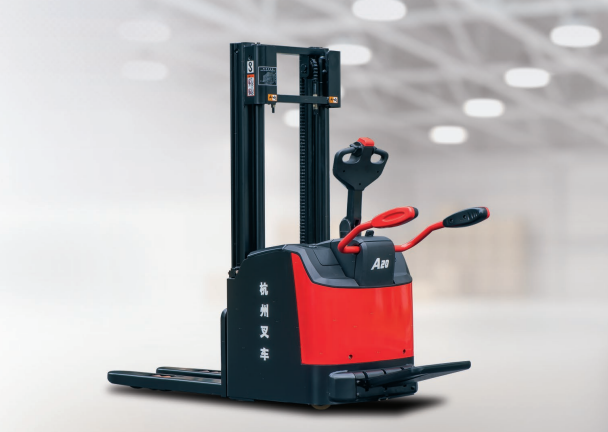 關(guān)注叉車的你，了解電動堆高車嗎？
