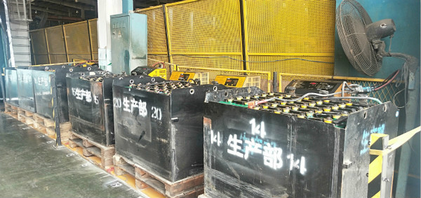 叉車(chē)電池