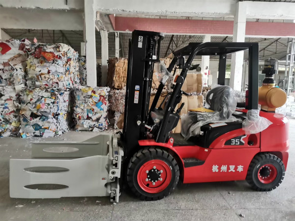 你的內燃叉車柴油濾芯有在正確更換嗎？